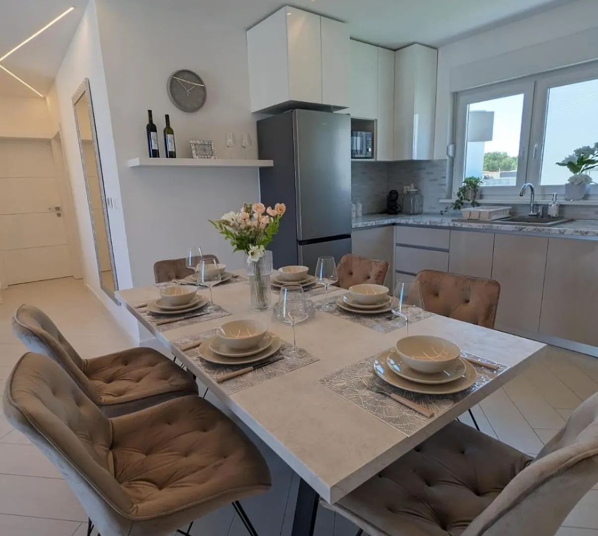 The Luxe Hideaway Apartment Zadar
