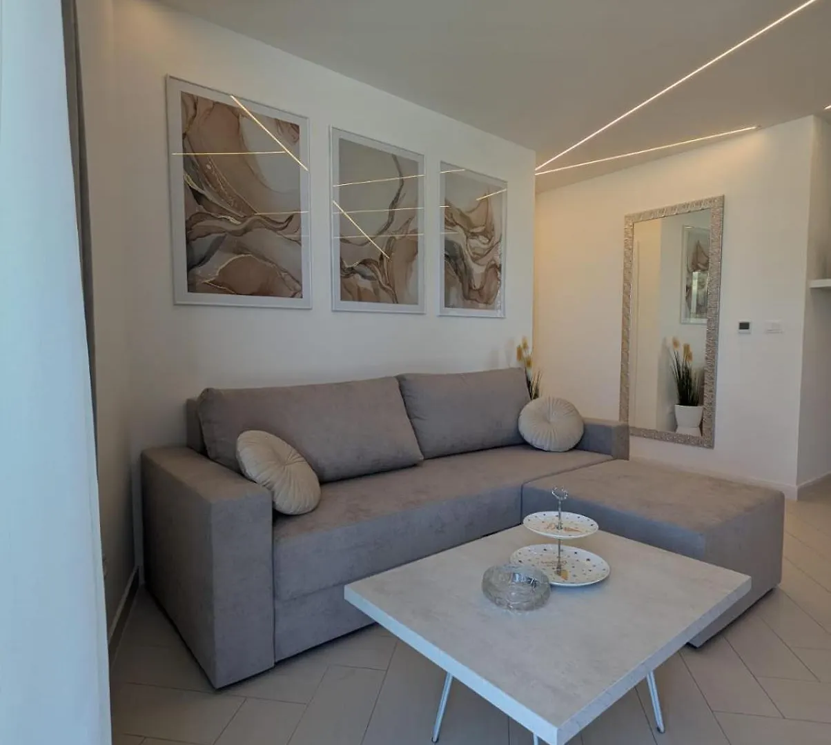 The Luxe Hideaway Apartment Zadar